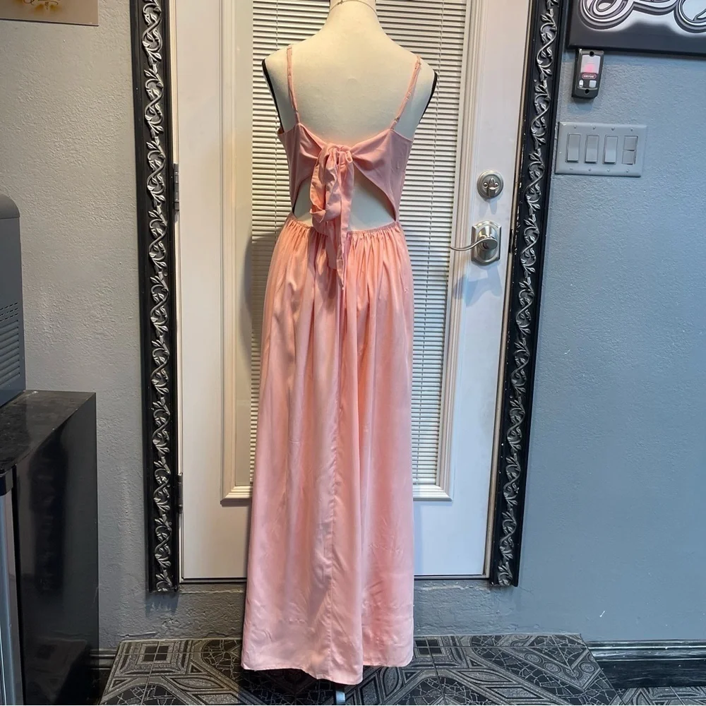 CUPSHE Maxi V Neck Twisted Sleeveless Cutout Self Tie Long Summer Formal Dress - Picture 5 of 8